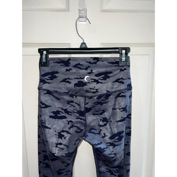 ZYIA Silver Camo Supreme High Rise Leggings Size Medium 6-8 - Picture 6 of 8